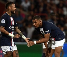 8868体育-MNM中最该被牺牲替换？内马尔才是巴黎新赛季惊喜