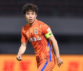 8868体育-蒿俊闵合练等待复出 广州队要擒虎逃离降级区？